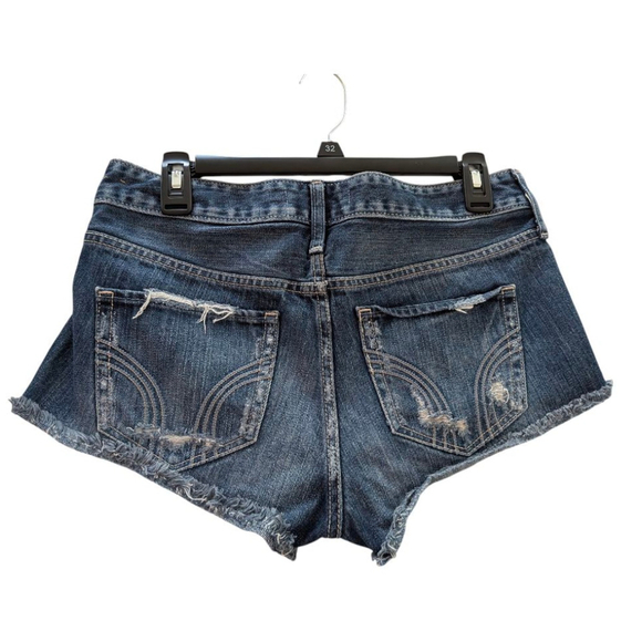 Women's Hollister Denim Shorts Size 3 Blue - Picture 2 of 4